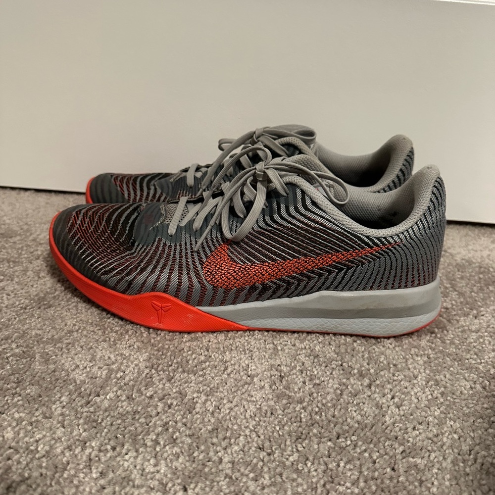 Kobe Mentality 2 basketball shoes
